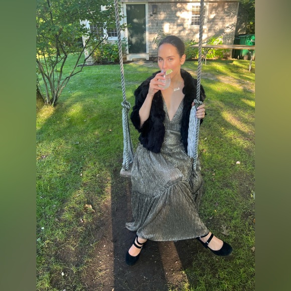 Meet your Posher, Coco - Picture 3 of 4